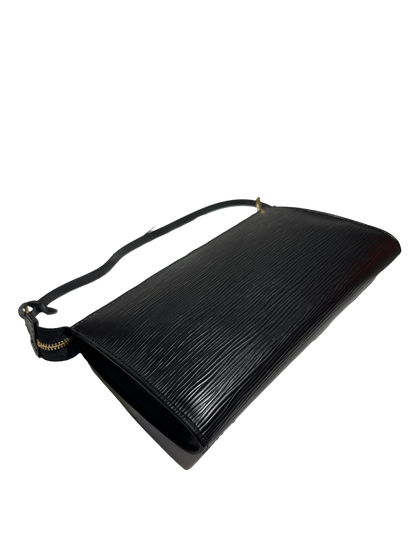 Used Louis Vuitton Epi Leather Pochette Shoulder Bag Black GHW