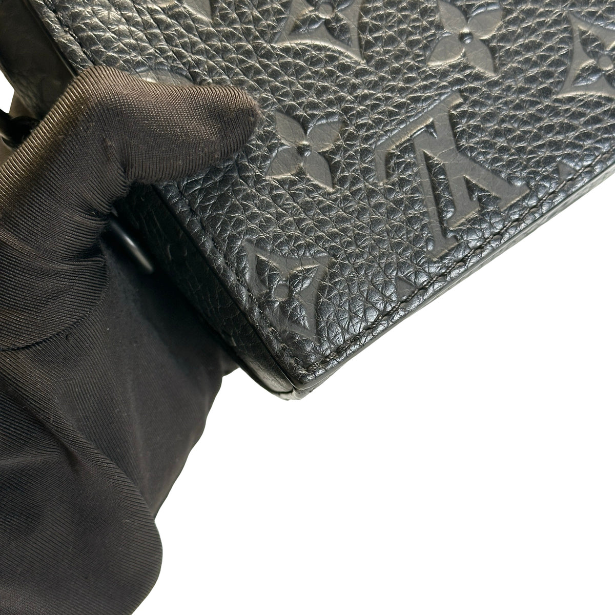 Used LOUIS VUITTON Monogram Taurillon Steamer XS Crossbody Bag Black