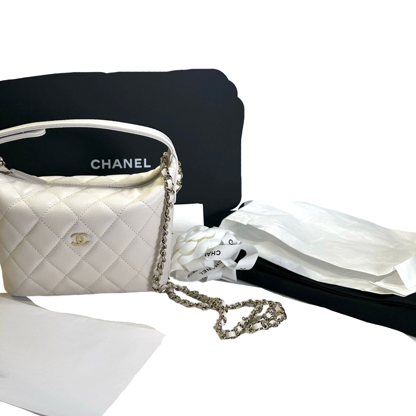 CHANEL Quilted Caviar Chanel Hobo Hobo Bag White