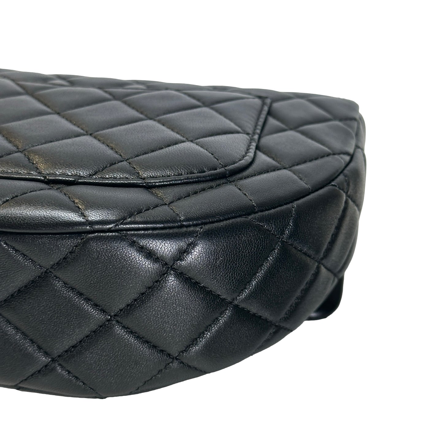 Used CHANEL Quilted Lambskin Quilted Crossbody Crossbody Bag Black Gold