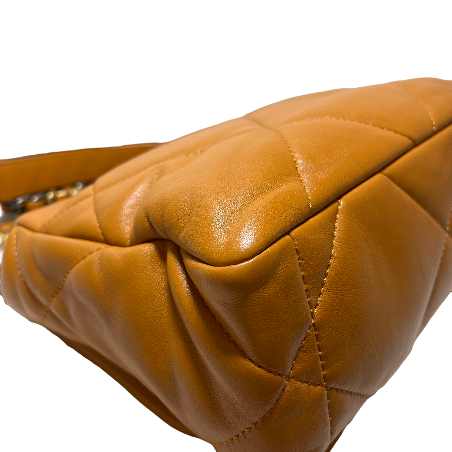 Used Chanel Lambskin 19 Bag Small Chain Shoulder Bag GHW Caramel