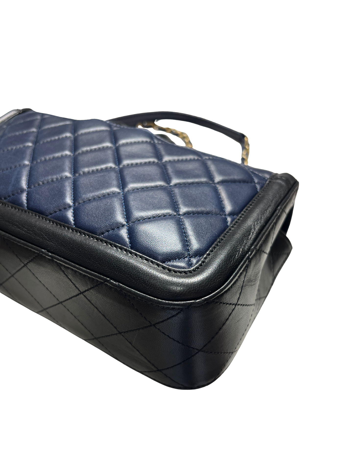 Used CHANEL Quilted Lambskin Quilted Boy Bag Chain Shoulder Bag Navy Blue Black