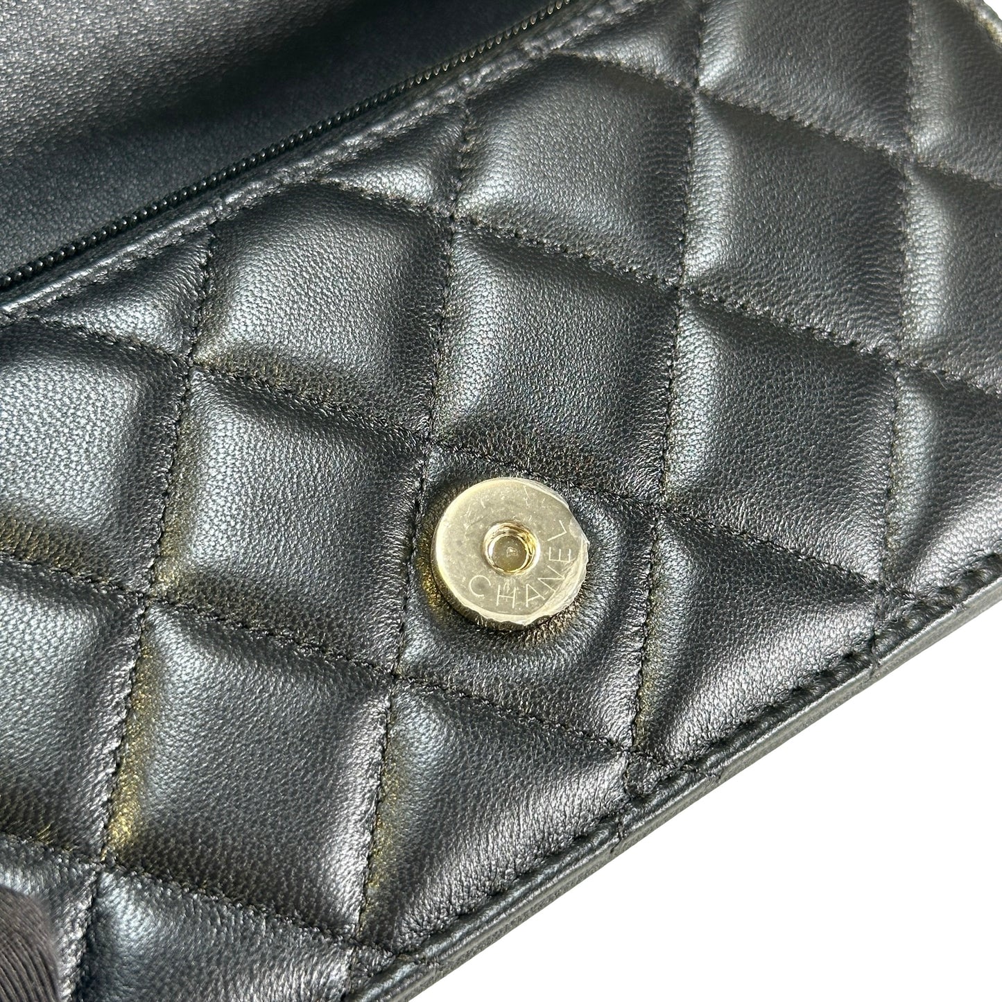 Used CHANEL Quilted Lambskin Phone Holder with Top Handle and Chain Crossbody Bag Black GHW