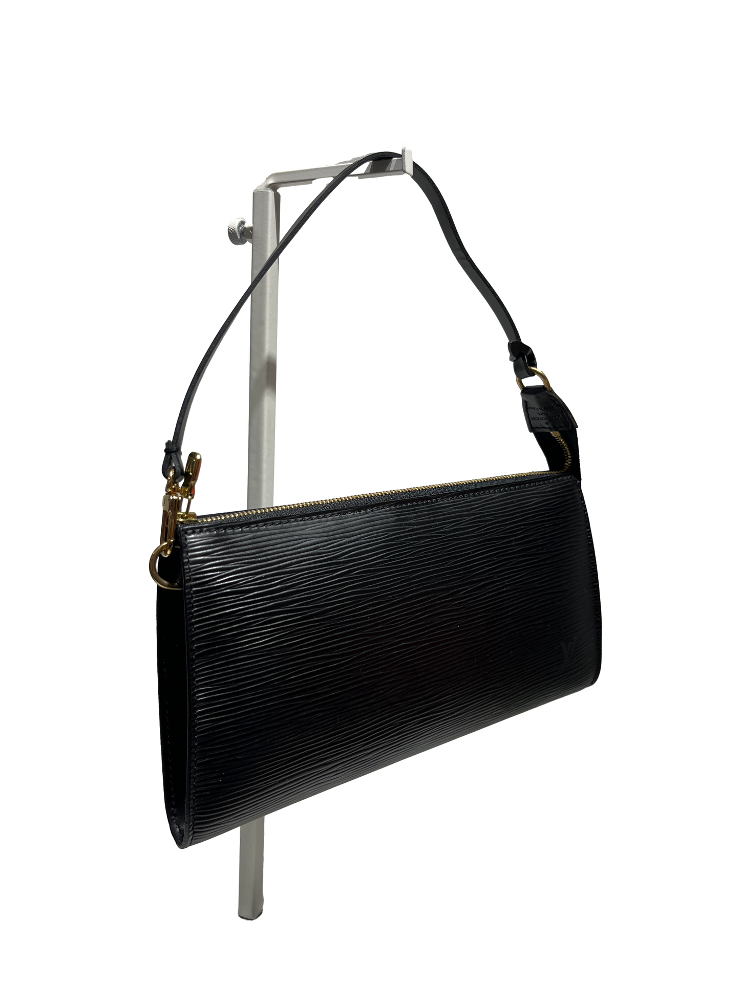 Used Louis Vuitton Epi Leather Pochette Shoulder Bag Black GHW