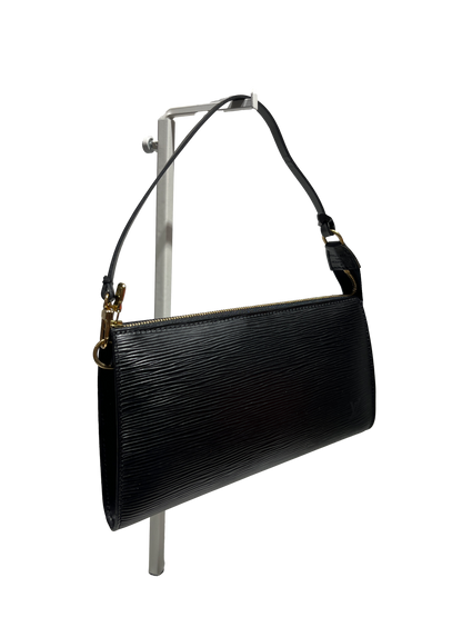 Used Louis Vuitton Epi Leather Pochette Shoulder Bag Black GHW