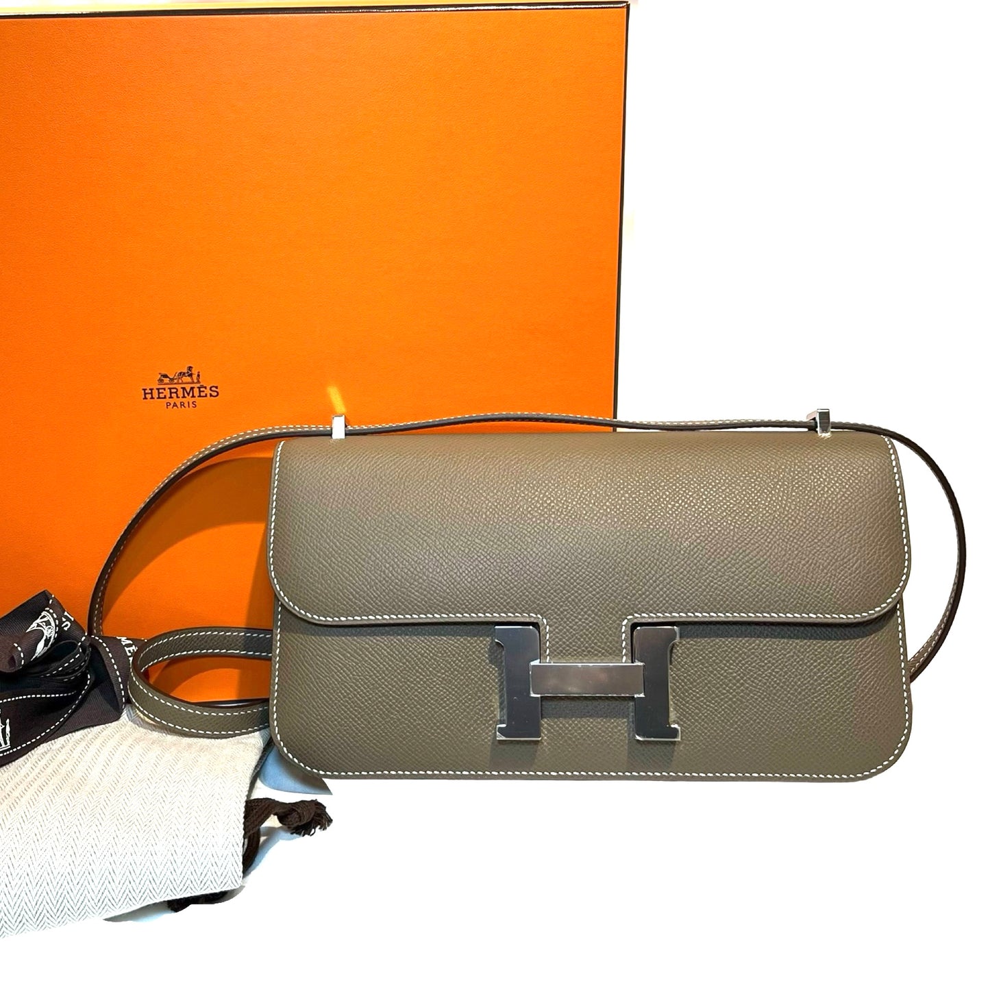 Used HERMÈS Constance Shoulder Bag PHW Etoupe (18)