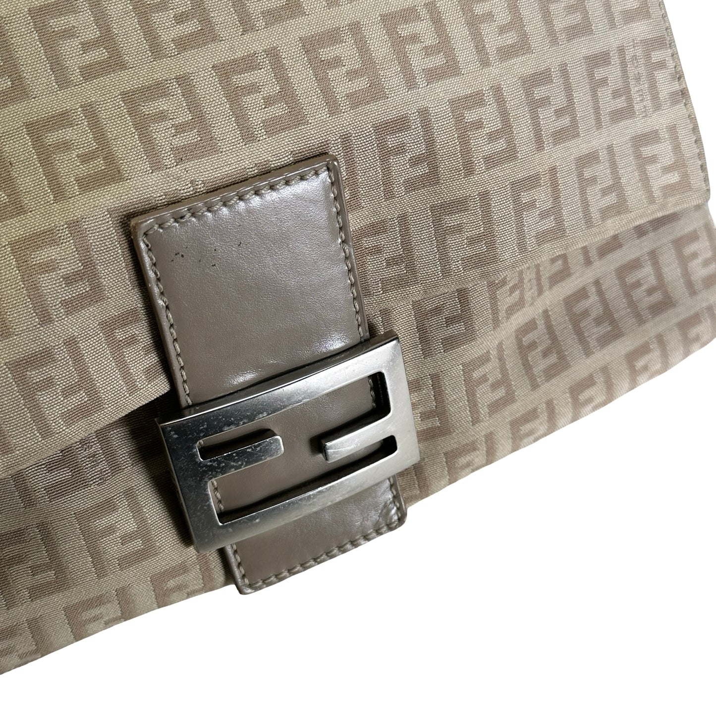 Used FENDI Zucca Mamma Baguette Baguette Bag Beige Silver