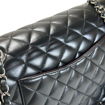 Used CHANEL Quilted Leather Classic Flap Shoulder Bag Black