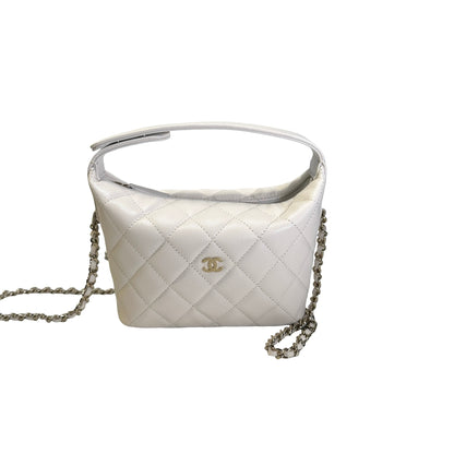 CHANEL Quilted Caviar Chanel Hobo Hobo Bag White