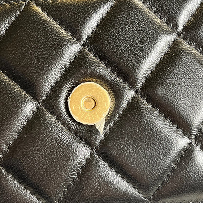 Used CHANEL Matelasse Quilted Lambskin Wallet On Chain Wallet on chain Black Gold