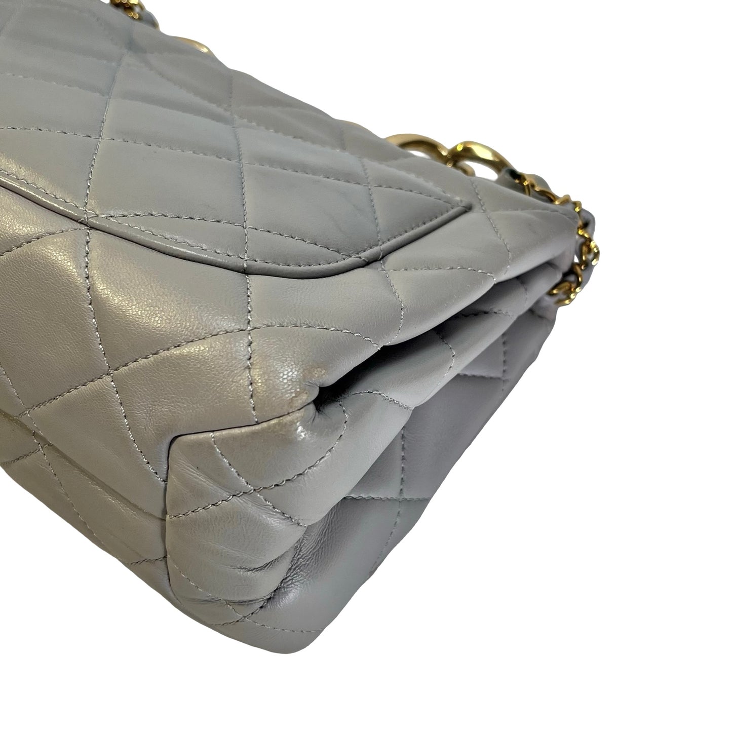 CHANEL Quilted Lambskin Flap Chain Shoulder Bag Grey GHW