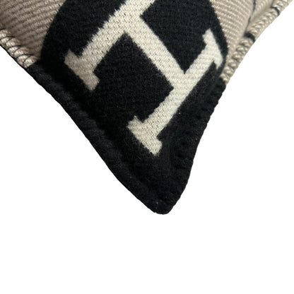 HERMES H Logo Plaid Avalon III Cushion PM Accessories Black Grey