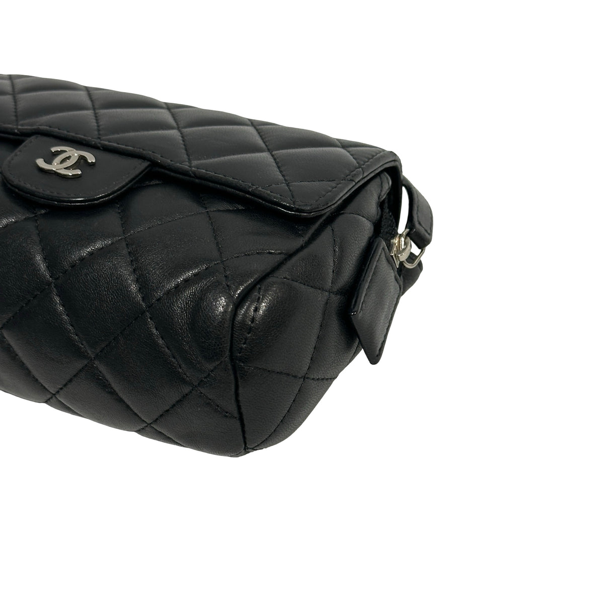 Used CHANEL Matelasse Lambskin Matelasse Pouch Black Burgundy