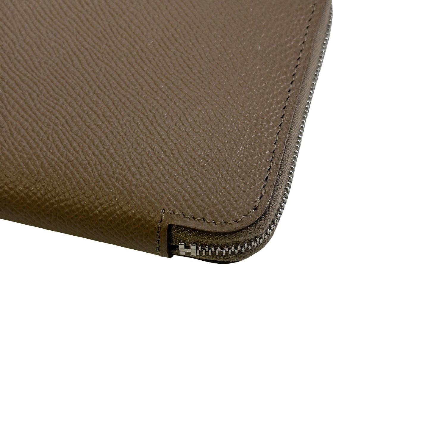 Brand New HERMES Epsom Silk Silk'In Compact Wallet Etoupe Multicolor