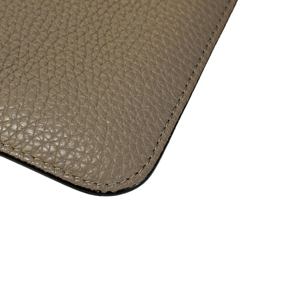 Used FENDI Leather Embroidery Banana Pouch Pouch Taupe Yellow Green PHW