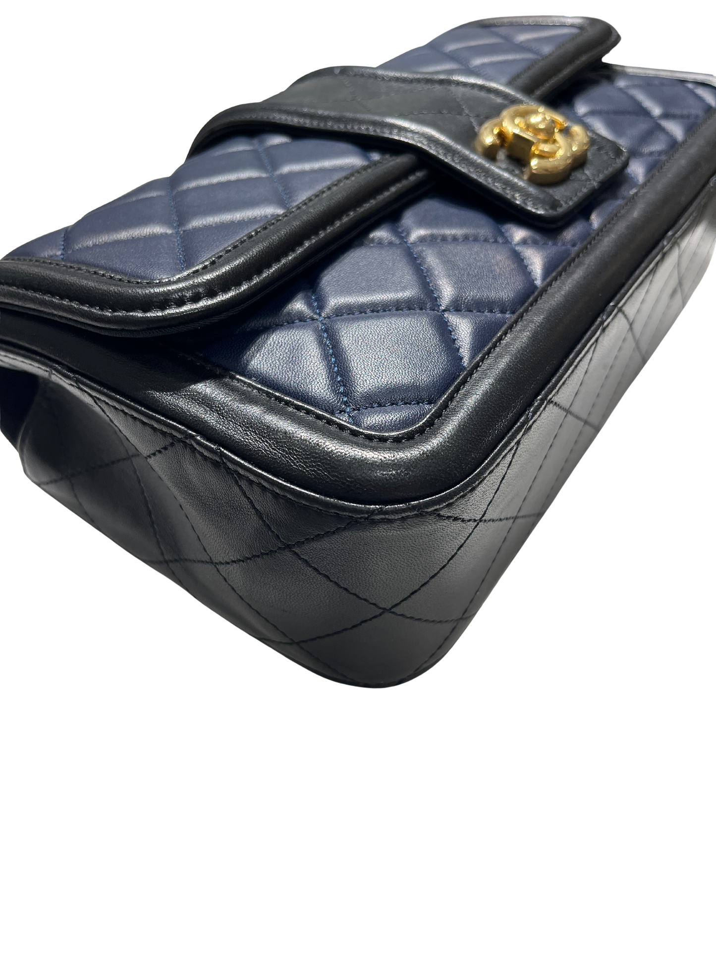 Used CHANEL Quilted Lambskin Quilted Boy Bag Chain Shoulder Bag Navy Blue Black